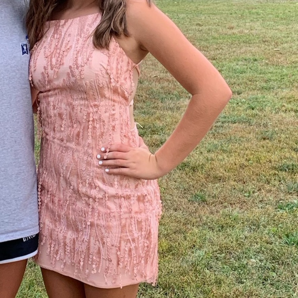 Lulu's Peach/Pink Sleeveless Dress